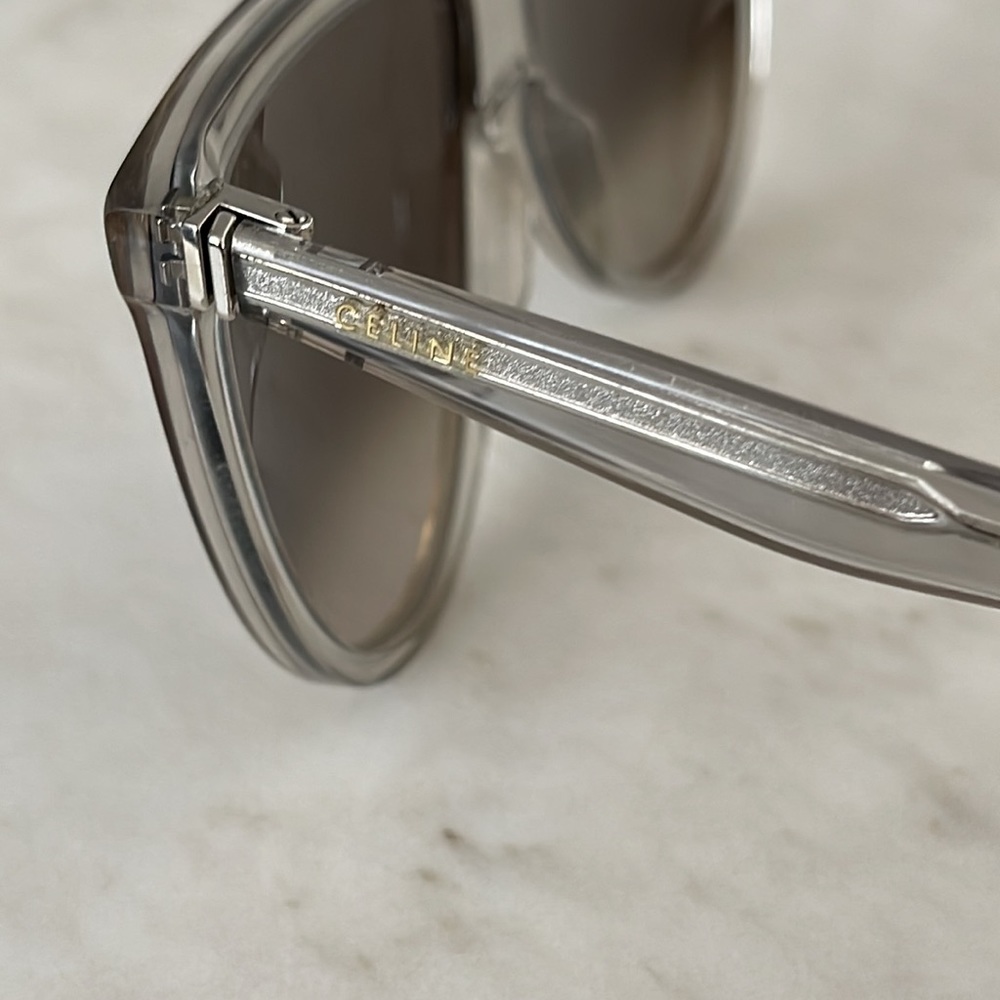 Celine oversized sunglasses in grey - Picture 2 of 3